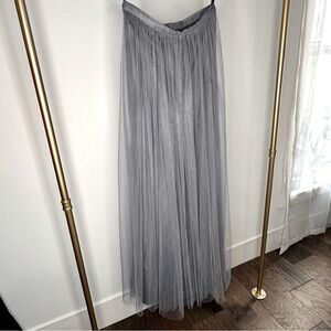 Jenny Yoo Collection Gorgeous Tulle Floor Length Skirt Size 8 Grey